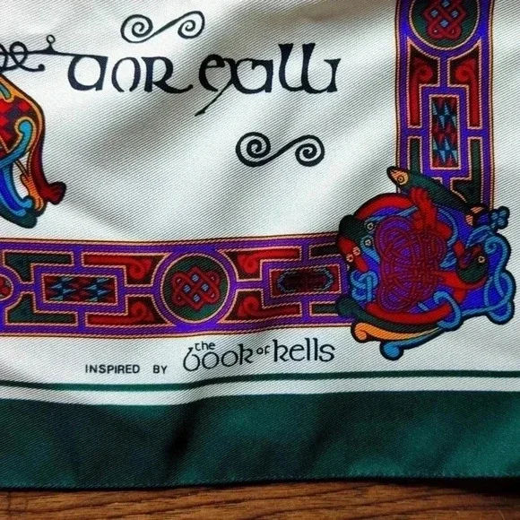 Book of Kells  Scarf - Picture 3 of 6
